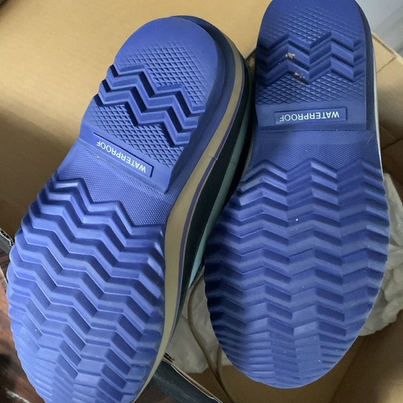 SOREL Tivoli IV Tall boot girls 4 or womens 6 - Picture 2 of 7